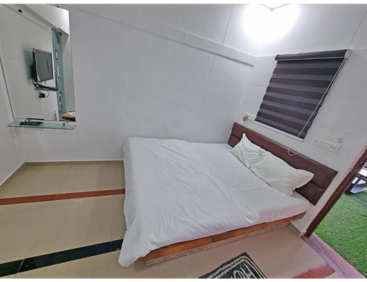 Hari Homestay, Garudeshwar Exteriér fotografie
